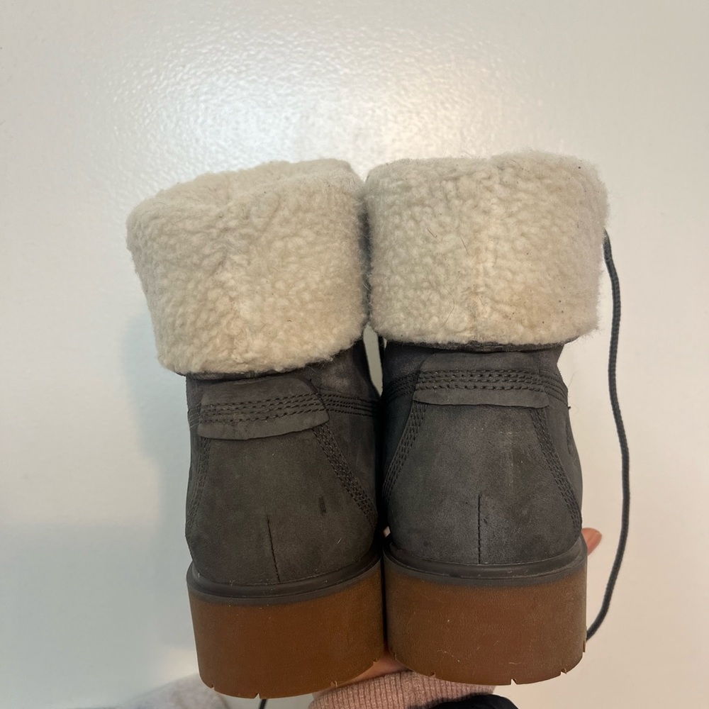 Waterproof Timberland Boots - Picture 3 of 8